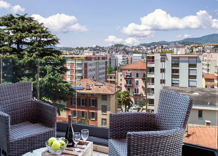 Panoramic Penthouse - Happy Rentals